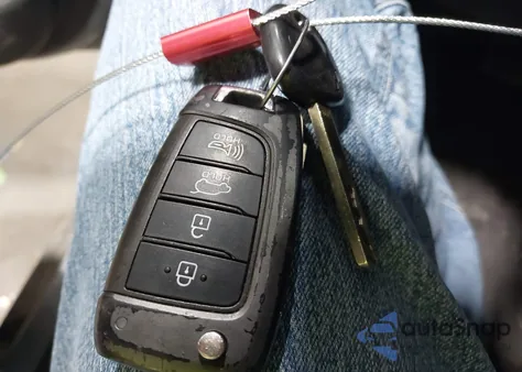 2021 Hyundai Kona Se z USA, uszkodzony, nr VIN KM8K1CAA7MU704625